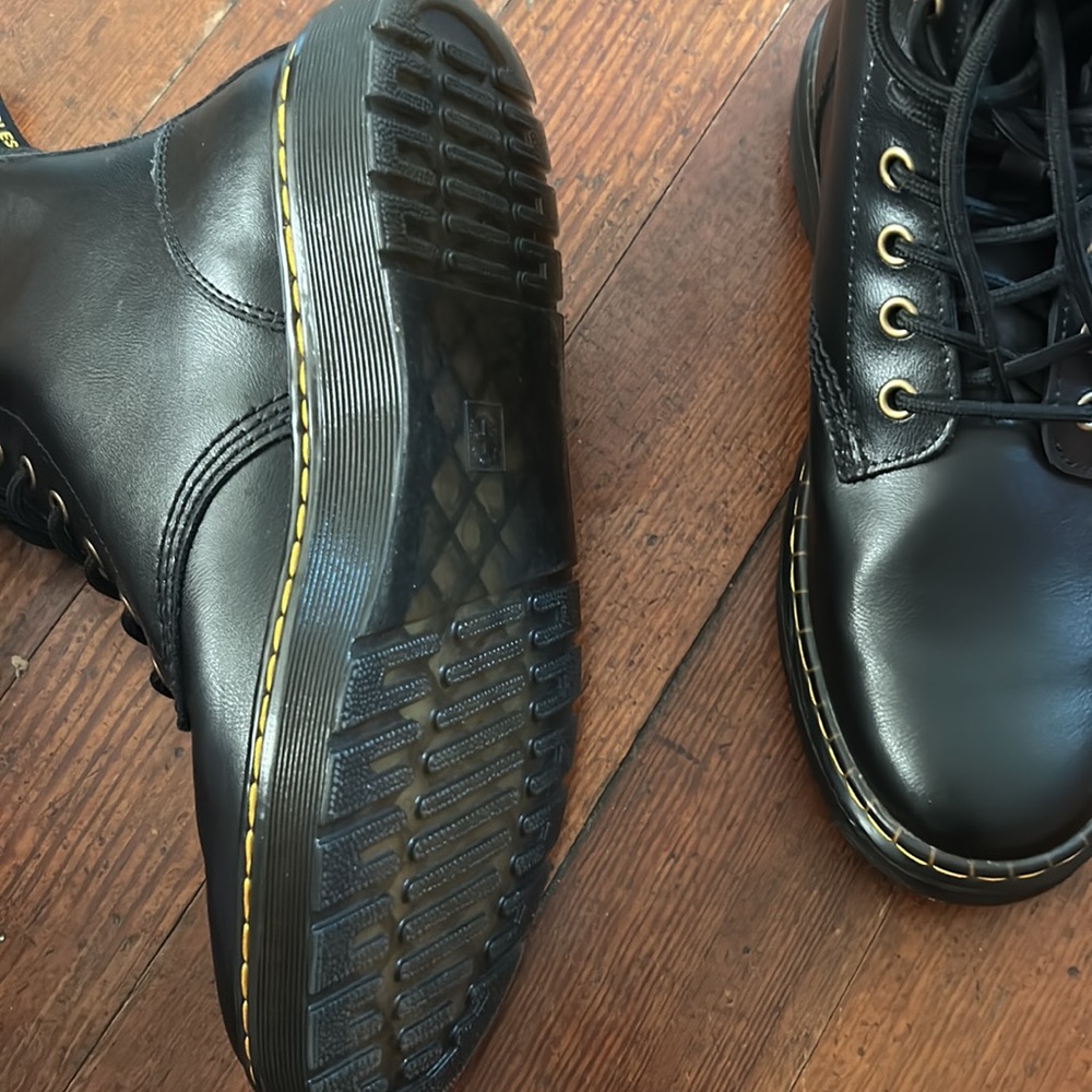 Black Dr. Martens - Picture 4 of 6